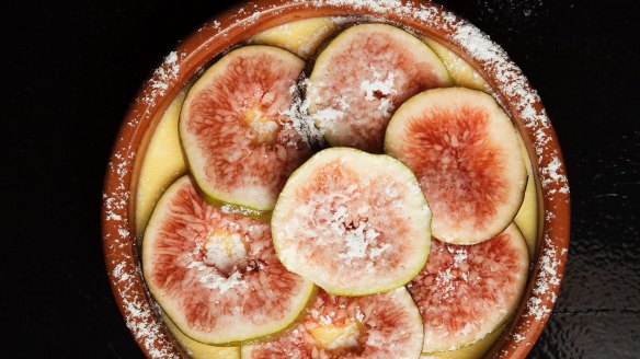 Crema catalana custard with rounds of fig.