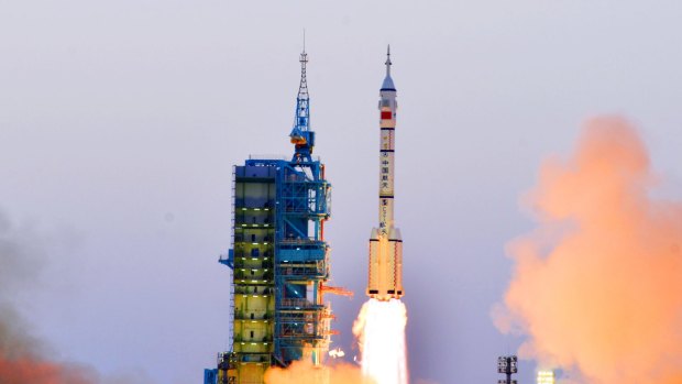 The Long March-2F rocket carrying the Shenzhou-11 manned spacecraft blasts off on October 17 from Jiuquan, China.  