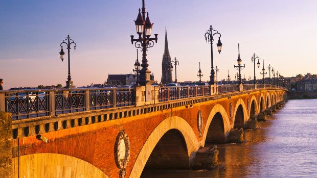 Pont de Pierre Bridge over the Garonne River.