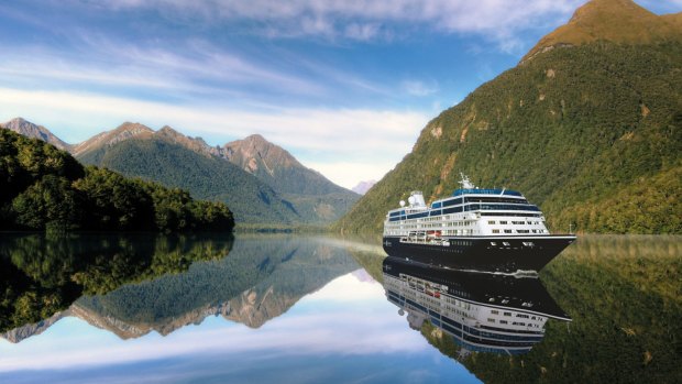 The bright Kiwi sun will accompany us for the 15-day cruise.