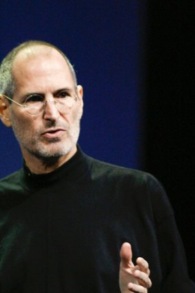 Steve Jobs simplified his life by wearing the same type of clothes every day.