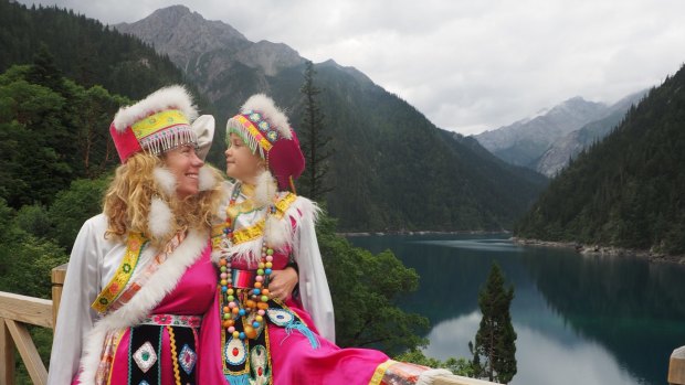 Evie Farrell with her daughter Emmie at Jiuzhaigou in China