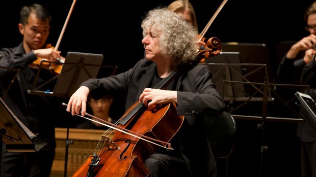 Steven Isserlis with the Australian Chamber Orchestra.