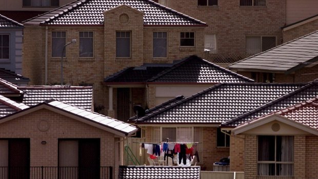 The ALP would limit negative gearing to new homes. 