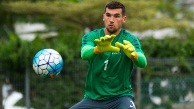 Mat Ryan in training with the Socceroos.
