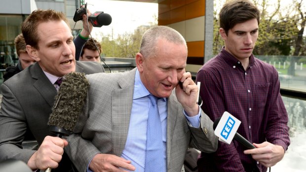 Essendon players reportedly suffered "painful side effects" from Stephen Dank's supplements regime. 