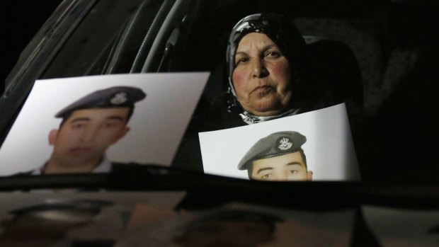 Mother of Muath al-Kasasbeh at a rally demanding his release in January.