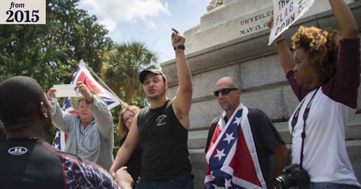 Protester removes Confederate flag from flagpole in South Carolina