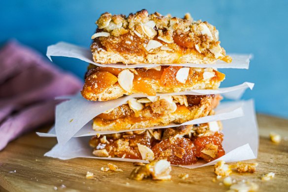 Apricot and almond crumble slice.