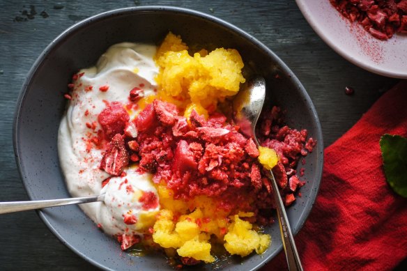 Coconut yoghurt with two granitas.