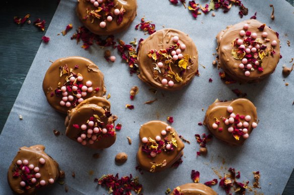 Wagon wheels don't have to be round - try other simple cookie cutter shapes.