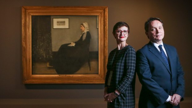 Tony Ellwood and Isobel Crombie with Whistler's Mother.