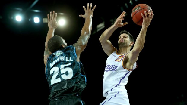 Watch the throne: Kings captain Kevin Lisch needs to be replaced after an injury sees him on the sidelines for about two months.