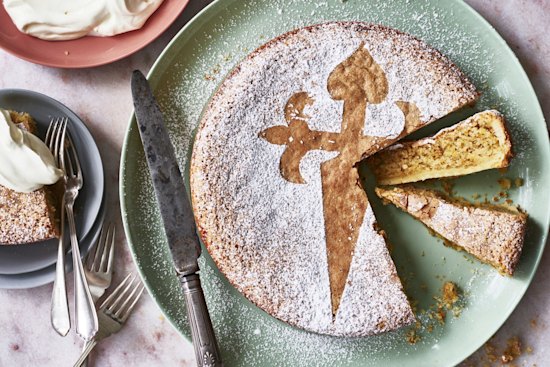 Galician almond tart aka tarta Santiago.