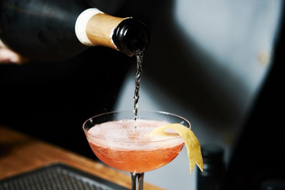 Seelbach cocktail.
