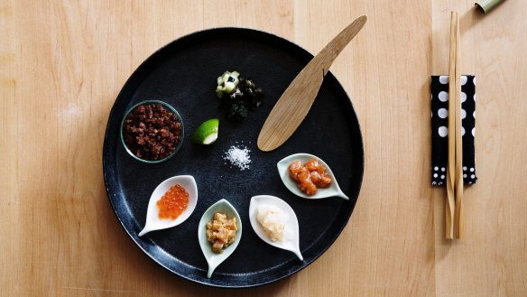 Mix-it-yourself Japanese-style tartare, a Kappo signature dish.