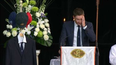 Michael Clarke addresses mourners at Phillip Hughes' funeral in Macksville