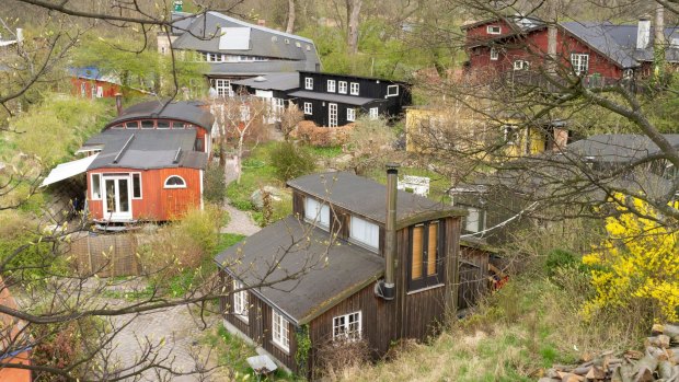 Homes in Christiania are often built on the principle of 'architecture without architects'.