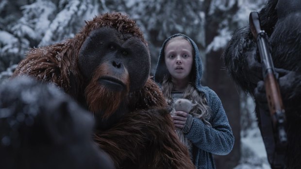 Karin Konoval and Amiah Miller in War for the Planet of the Apes.