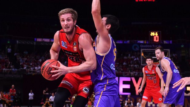 Wildcats player Jesse Wagstaff in action during the NBL Round 13 game between Sydney Kings and Perth Wildcats at Qudos Bank Arena in Sydney, Saturday, January 6, 2018. (AAP Image/Mick Tsikas)