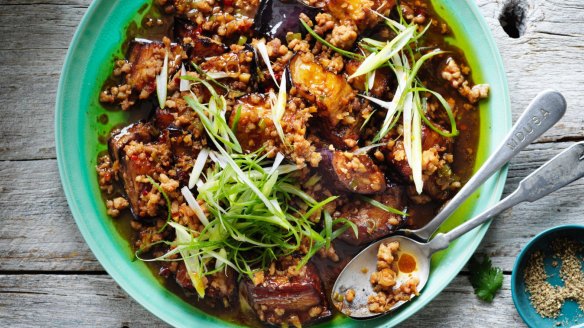 Stir-fried pork and eggplant.