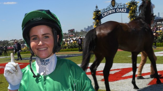 Melbourne Cup winner: Michelle Payne wants to ride at the Magic Millions meeting