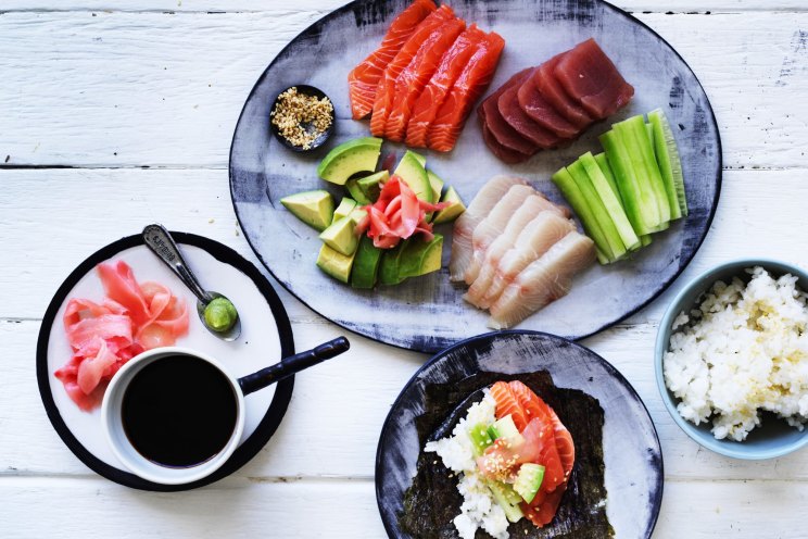 Temakizushi (Hand rolled sushi) - RecipeTin Japan