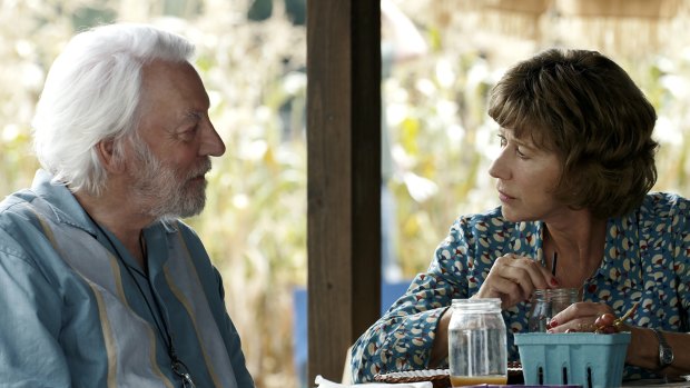 On their final road trip, an ageing couple played by Donald Sutherland and Helen Mirren embrace personal freedom.