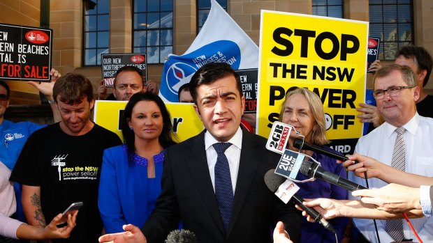 Senator Sam Dastyari, flanked by independent Jacqui Lambie and the Greens' Lee Rhiannon, criticised Mike Baird for not attending the public hearing into asset recyclling on Wednesday.