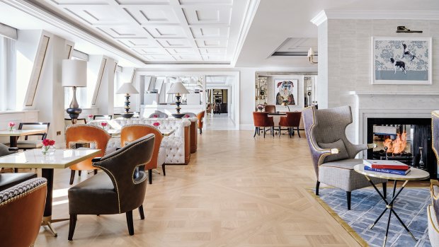 The Langham London Club Lounge: Pretty, poised and posh as a duke.