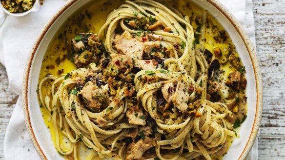 Vary this go-to pasta dish by adding some cherry tomatoes or even a sprinkling of toasted breadcrumbs.