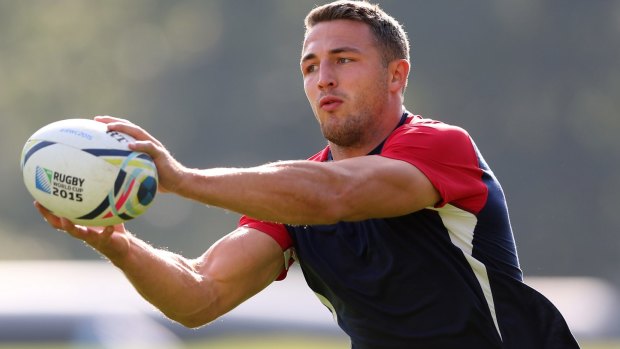 Sam Burgess has been hailed a hero for stepping in as a man choked at Sydney Fish Market. 