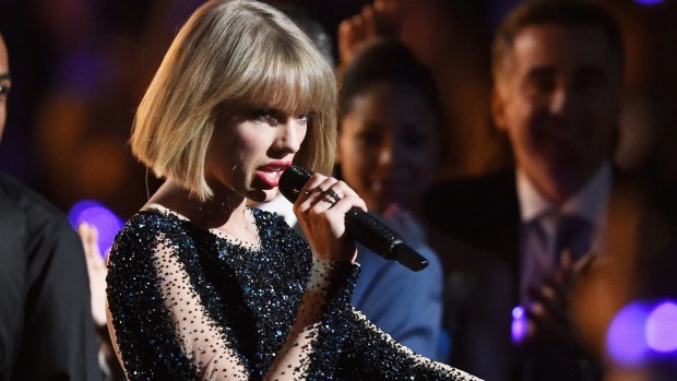 Taylor Swift kicked off the Grammy Awards with a barn storming performance. 