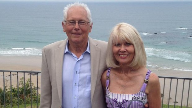 Tony Campbell, pictured with his wife Robyn, died after falling down a ravine at Fox Glacier.
