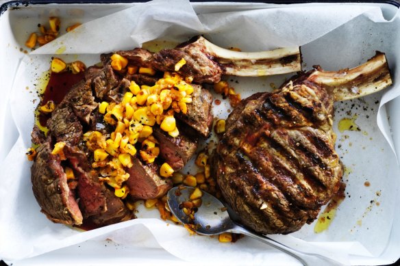 Grilled beef rib-eye and corn with chipotle butter
