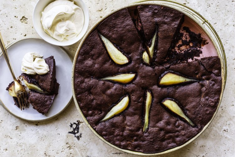 Pear and ginger brownie pudding.