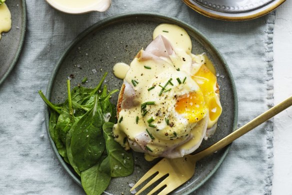 Jill Dupleix's eggs benedict masterclass.