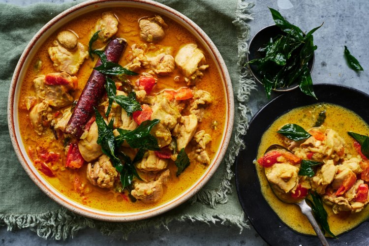  Sri Lankan chicken curry
