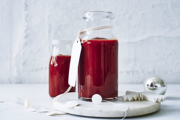 Adam Liaw's smoky tomato sauce.