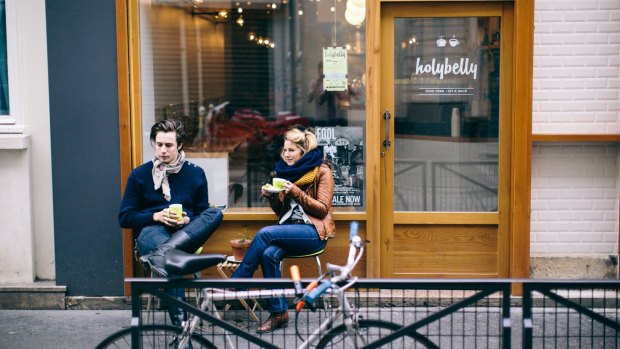 HolyBelly cafe, Paris.