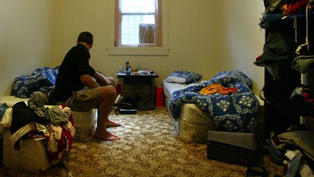 The WA government has confirmed that some discharged mental health patients are sent to backpacker hostels if they have nowhere else to go.