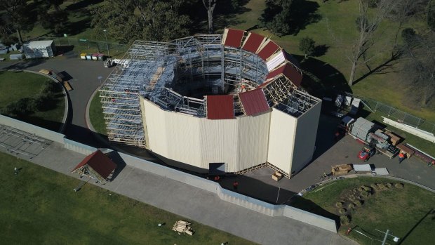 Construction of the Pop-up replica of Shakespeare's Globe Theatre near the Sidney Myer Music Bowl.