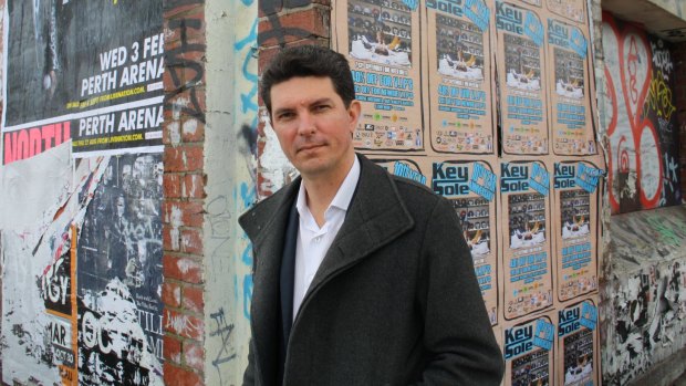 Senator Scott Ludlam wants the WA Labor Party to show colour on the Perth Freight Link.