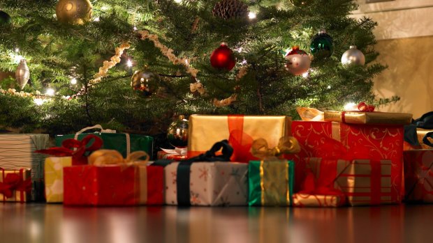 Australians plan to spend a quarter more on Christmas presents than in 2012.