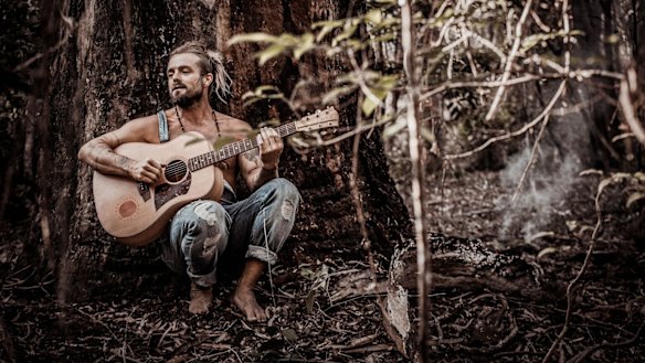 Xavier Rudd waits for stories to "arrive" rather than sitting down to write.