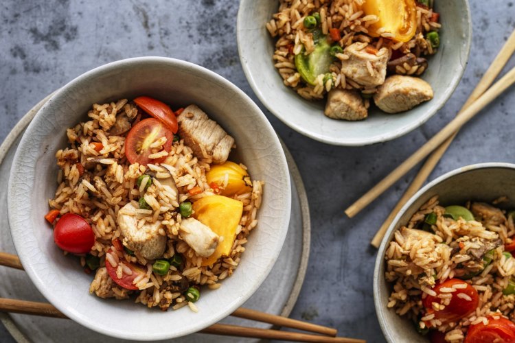 Chicken and tomato fried rice
