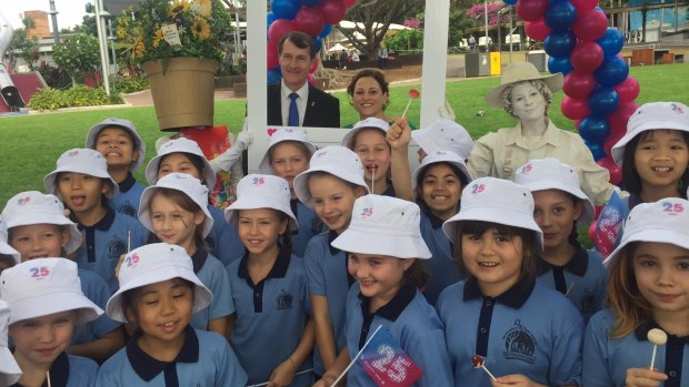 Lord Mayor Graham Quirk and Deputy Premier Jackie Trad with children from West End State School for South Bank's 25th birthday.