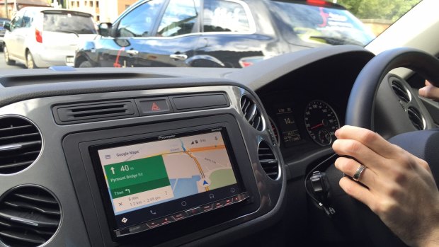 Navigation: Google Maps is used on Android Auto.