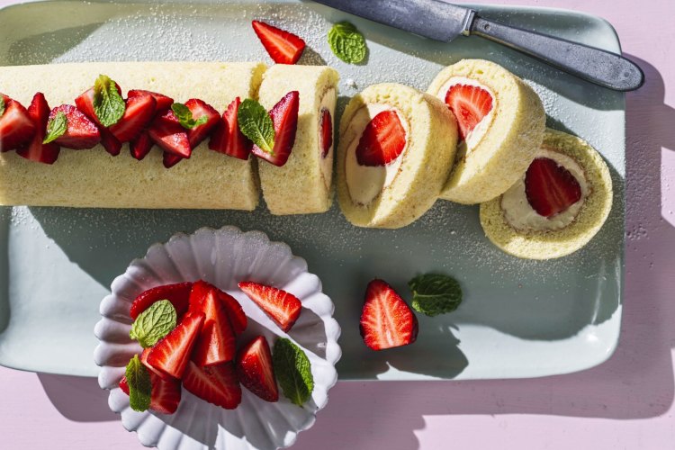 Adam Liaw recipe : Strawberries and cream roll cake
Photograph by William Meppem (photographer on contract, no restrictions)