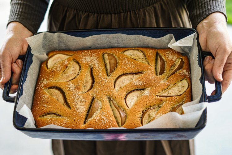 Slab financier with pear and slightly fancy fennel sugar recipe. 